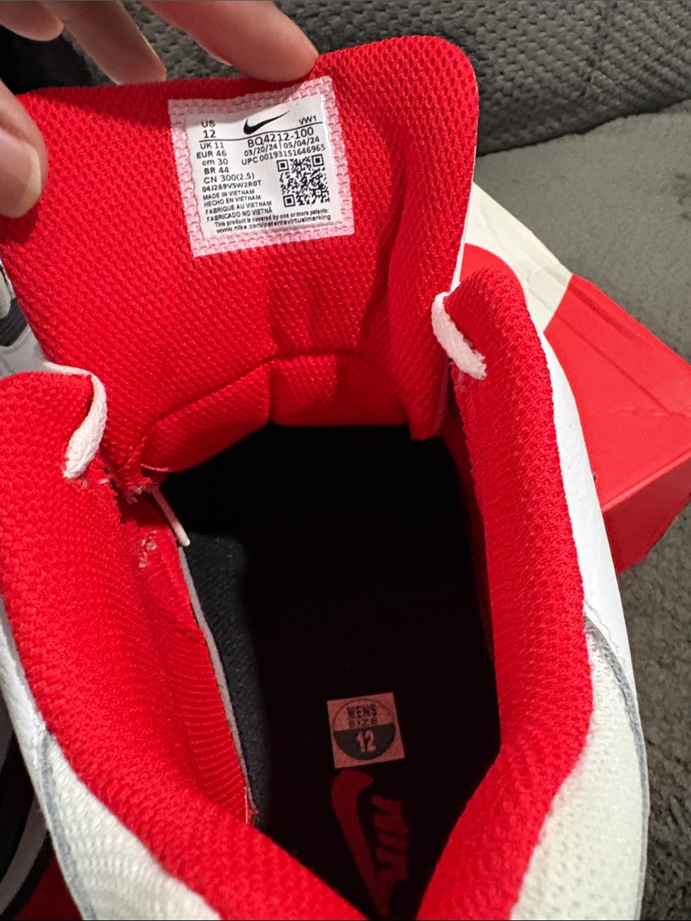 Nike Red Shoe Box with White Swoosh - Picture 12 of 12